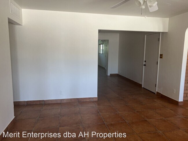 Building Photo - 3 br, 2 bath House - 1621 S MARILYN ANN DR