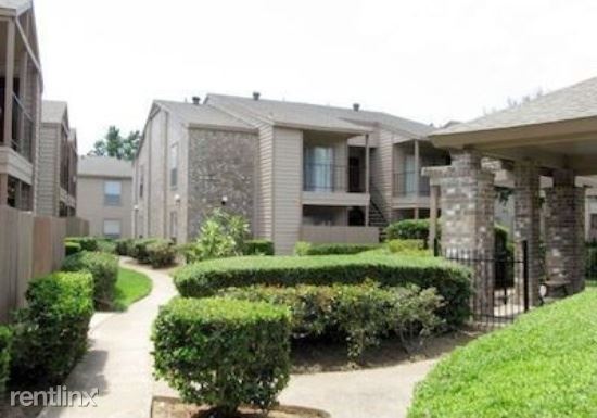 Foto del edificio - 7700 W Airport Blvd