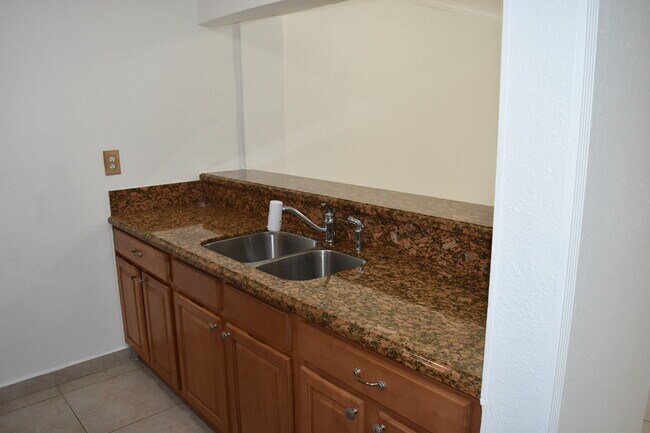 Foto del edificio - 8002 SW 149th Ave