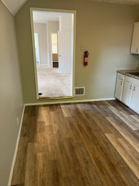 Foto del edificio - 746 Maple St