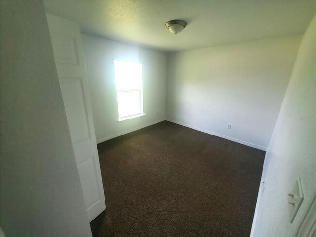 Building Photo - 6605 SW 129th Loop
