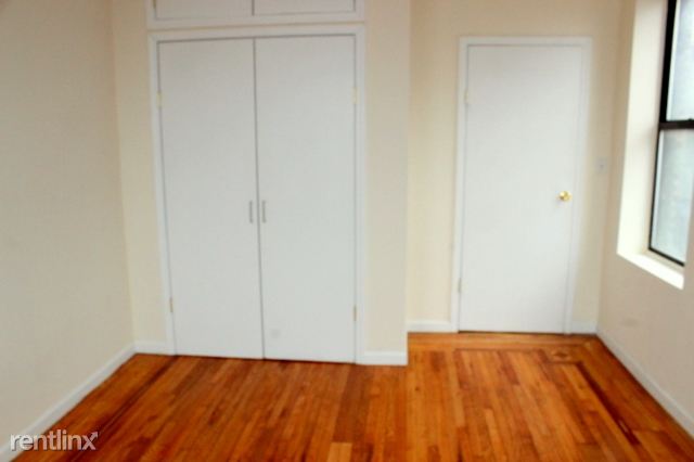 Building Photo - 600 W 165th St