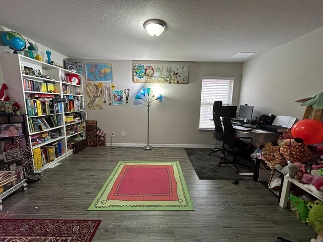 Foto del edificio - 2937 Diego Dr