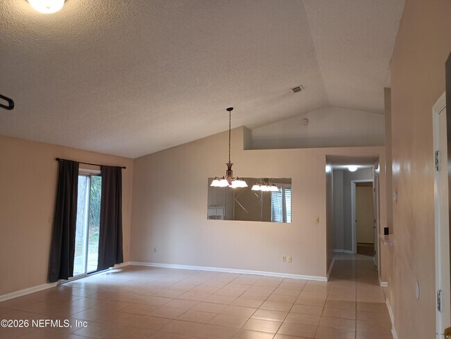 Foto del edificio - 3372 Mandarin Glen Cir S