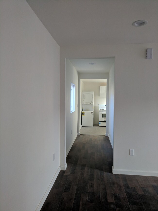 Building Photo - Acala Ave
