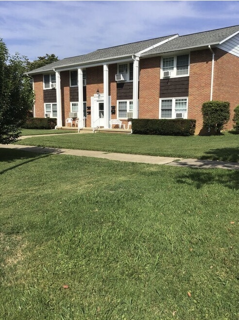 Building Photo - Shea Apartments