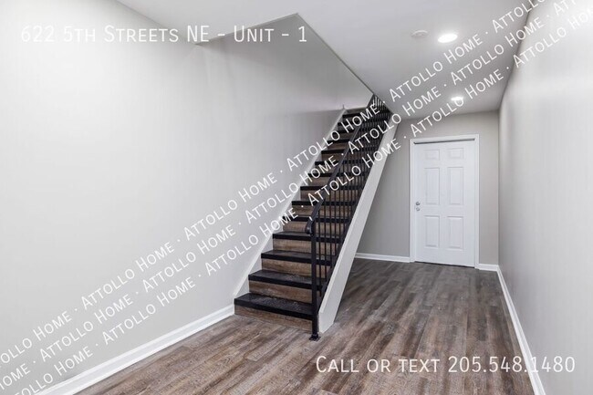 Foto del edificio - 622 5th St NE