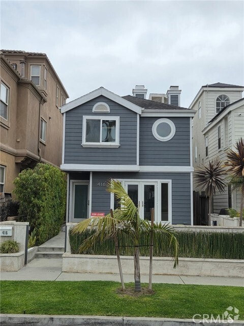 Building Photo - 416 8th St