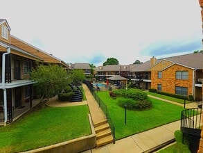 Building Photo - 400 W South Town Dr