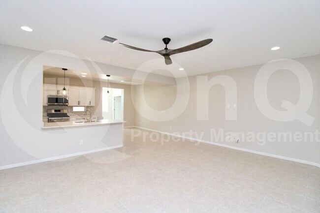 Foto del edificio - 12467 W State Ave