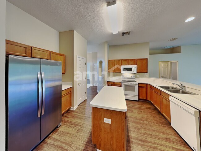 Building Photo - 10129 Lancashire Dr