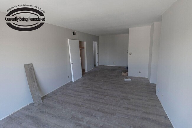 Building Photo - 3408 Balboa Ln