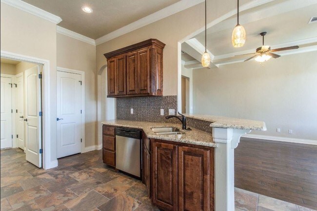 Building Photo - 4804 Limestone Dr