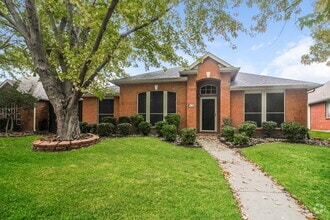 Building Photo - 4713 Baton Rouge Blvd