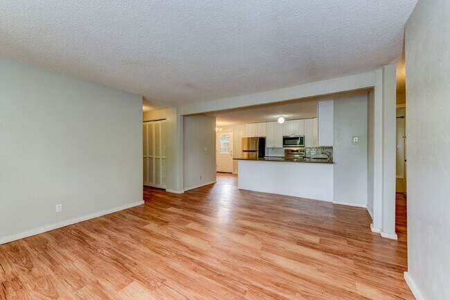 Foto del edificio - 840 North St