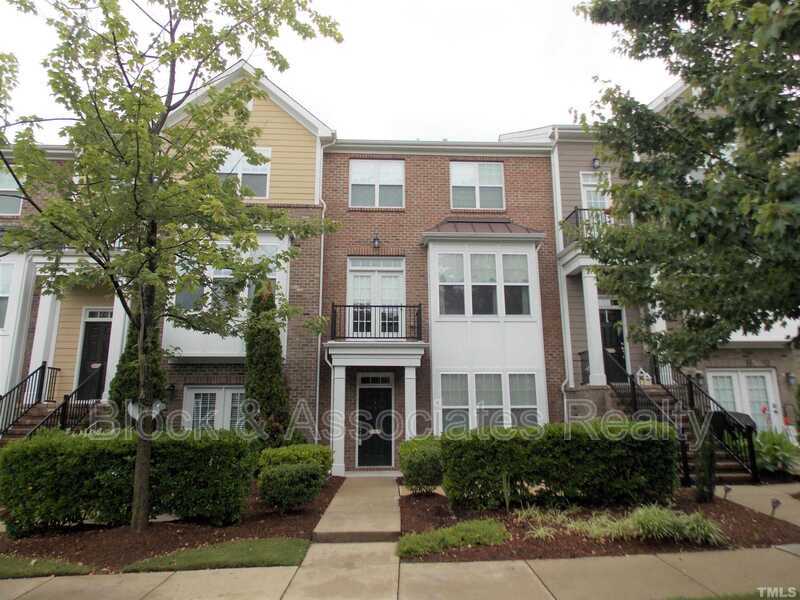 Foto principal - 10104 Glen Autumn Rd