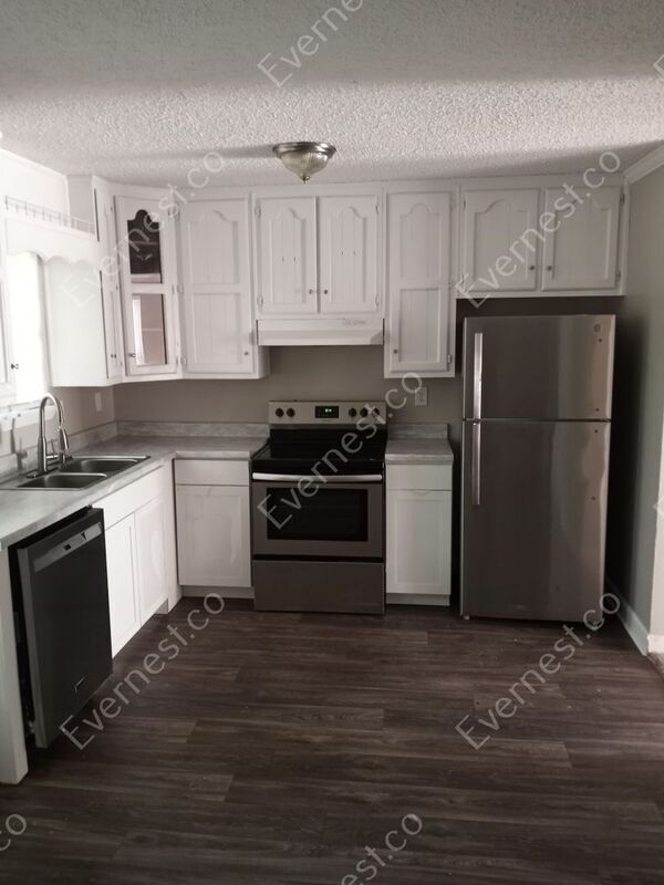 Building Photo - 335 Jamestown Manor Dr