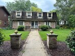 Foto principal - 1934 River Park Ct