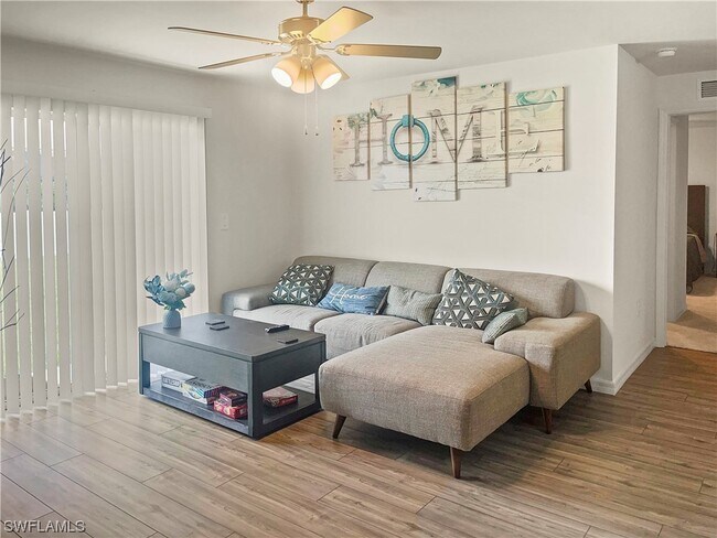 Foto del edificio - 814 Sea Urchin Cir