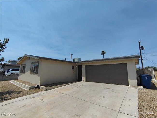 Building Photo - 5224 Del Monte Ave