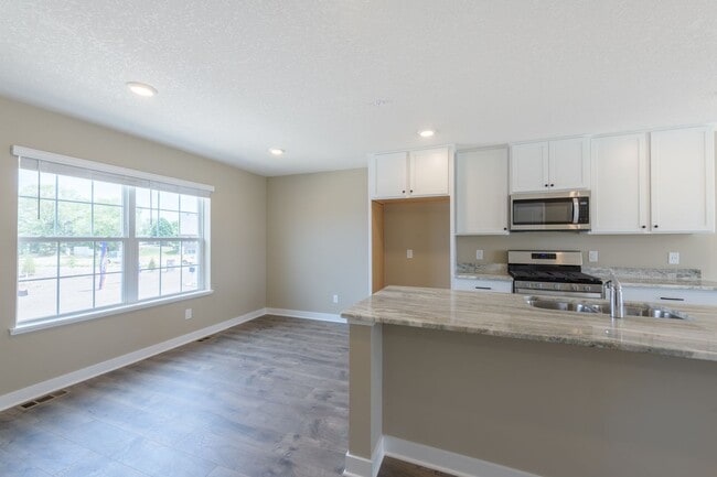 Foto del edificio - Brand new construction townhouse, upgrades...