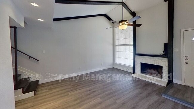 Building Photo - 727 Ticonderoga Drive