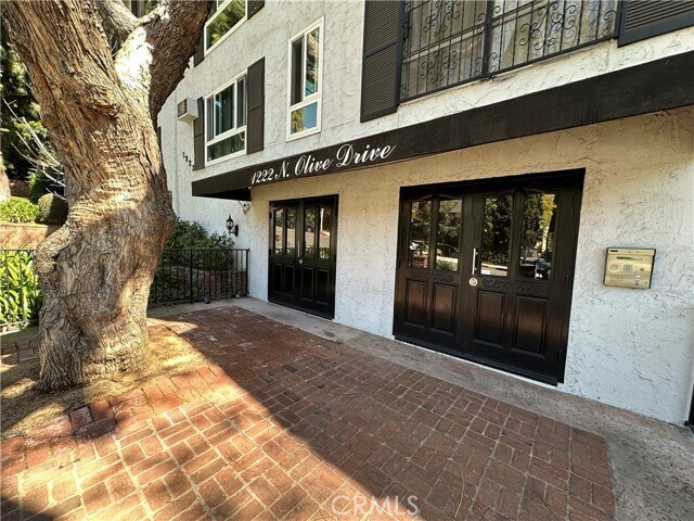 Foto del edificio - 1222 N Olive Dr