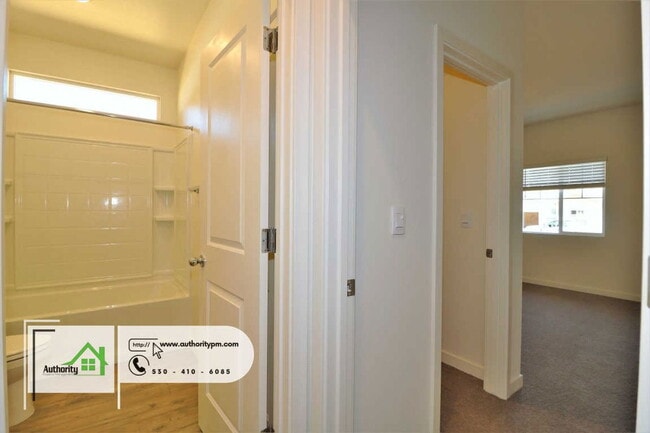 Foto del edificio - 3651 Ginny Ct