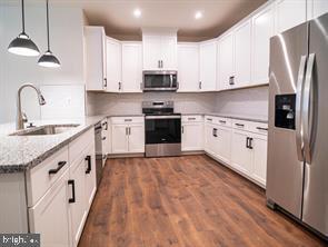 Foto principal - 10015 -A American Pharoah Ln
