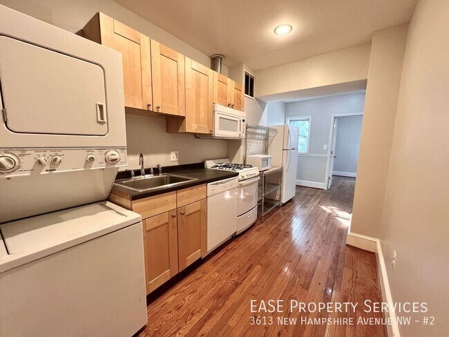 Building Photo - 3613 New Hampshire Ave NW