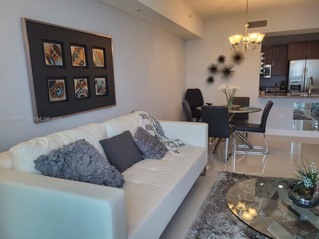 Foto del edificio - 350 N Federal Hwy