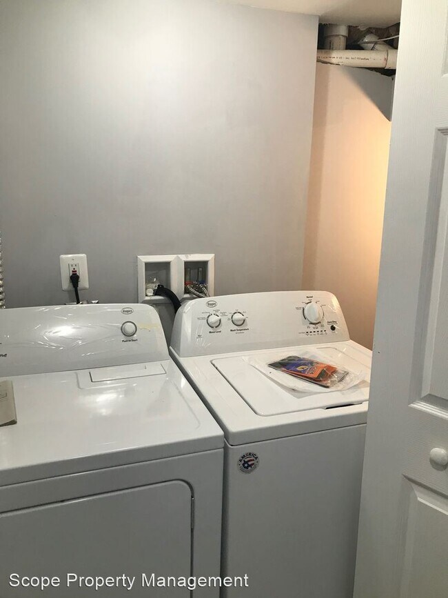 Foto del edificio - 6 br, 5 bath House - 4406 40th Street