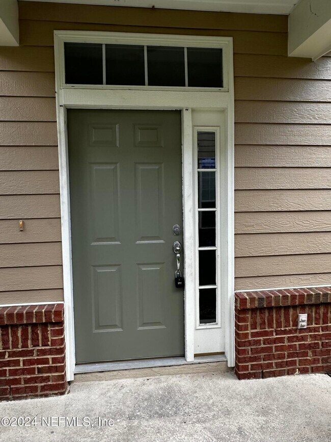 Building Photo - 4144 Crownwood Dr