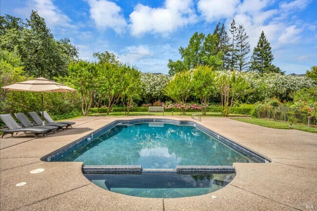 Foto del edificio - 1701 Zinfandel Ln