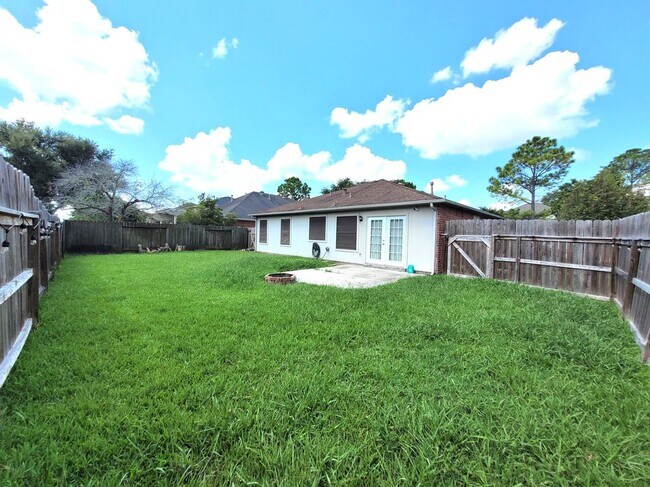 Foto del edificio - 3401 Wheatstalk Ln