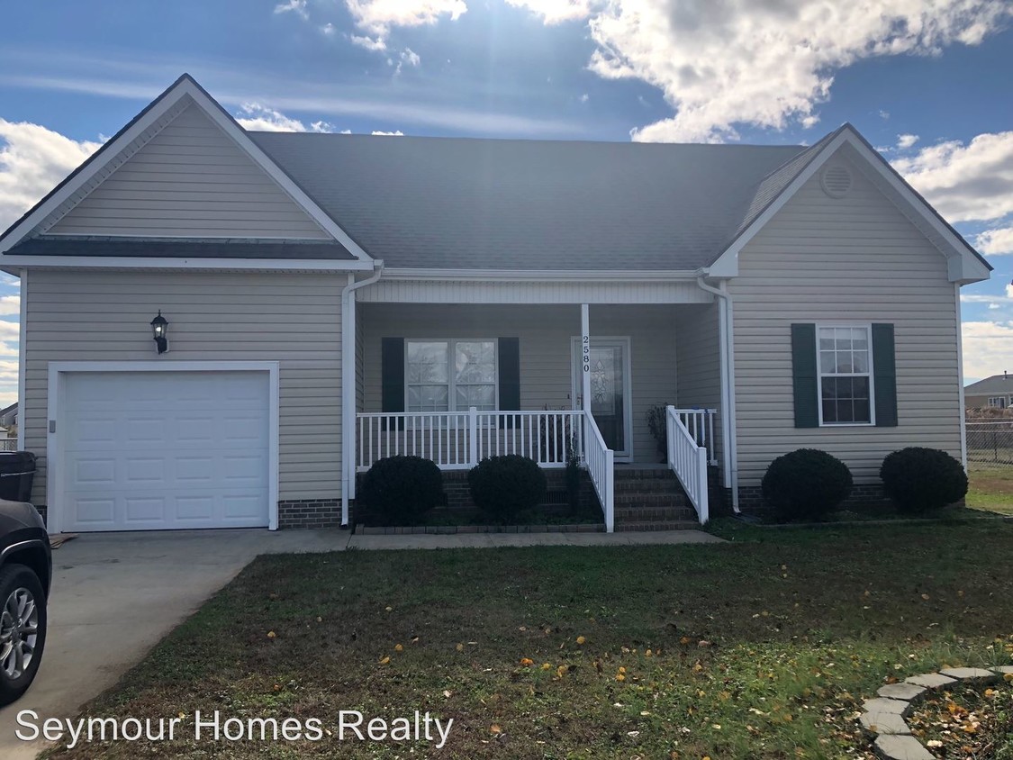 Primary Photo - 3 br, 2 bath House - 2580 Big Daddy's Road