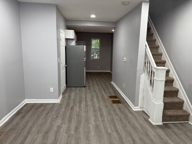 Building Photo - Anika Homes 3 Bedroom