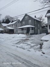 Building Photo - 1646 Union St