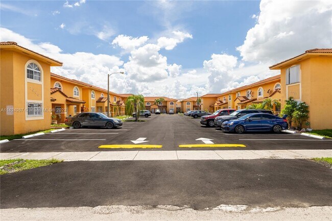 Foto del edificio - 7666 W 34th Ln