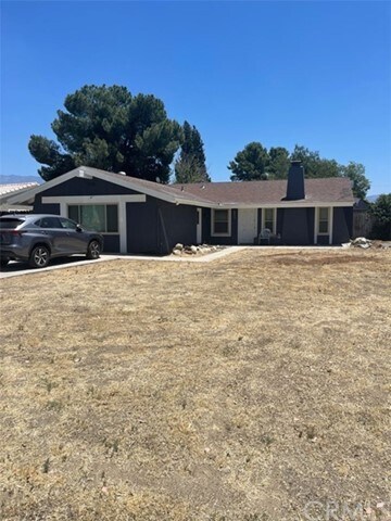 Foto del edificio - 4033 Woodland Dr