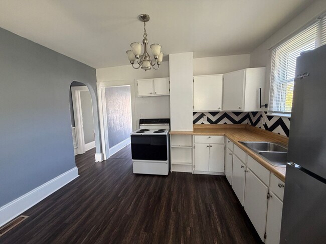 Foto del edificio - 814 Delaware St