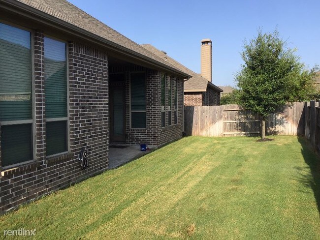 Building Photo - 4 br, 3 bath House - 16810 Keppie Way