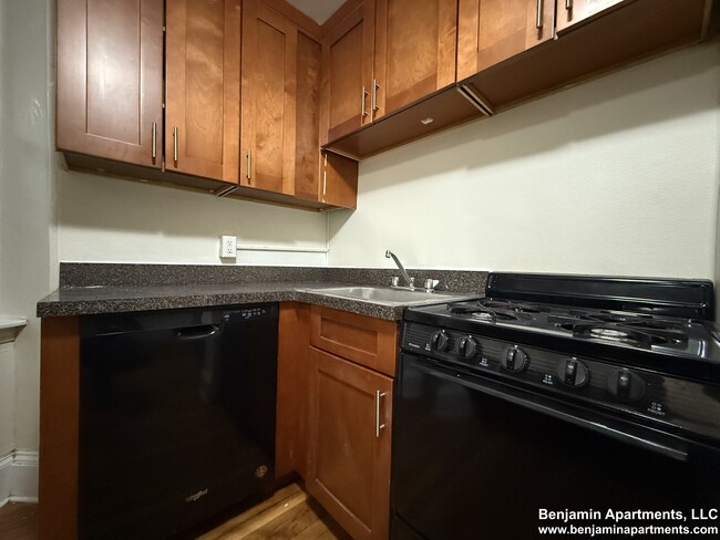 Foto del edificio - 1788 Beacon St