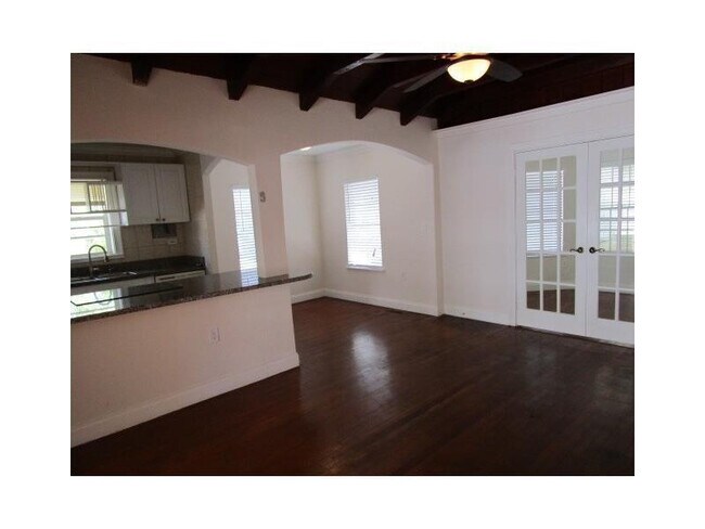 Foto del edificio - 4565 N Ocean Dr