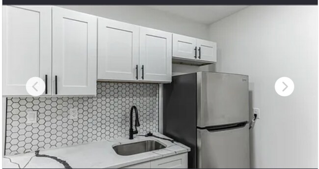 Foto del edificio - 5524 Matthews St