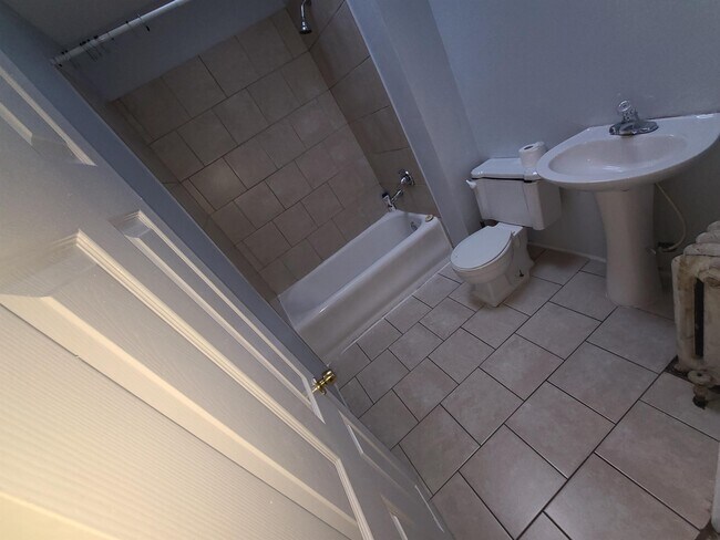 Foto del edificio - 4930 Ormes St