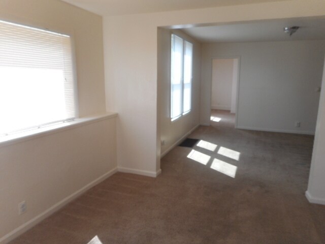 Foto del edificio - 3 Bedroom near Hamilton Park