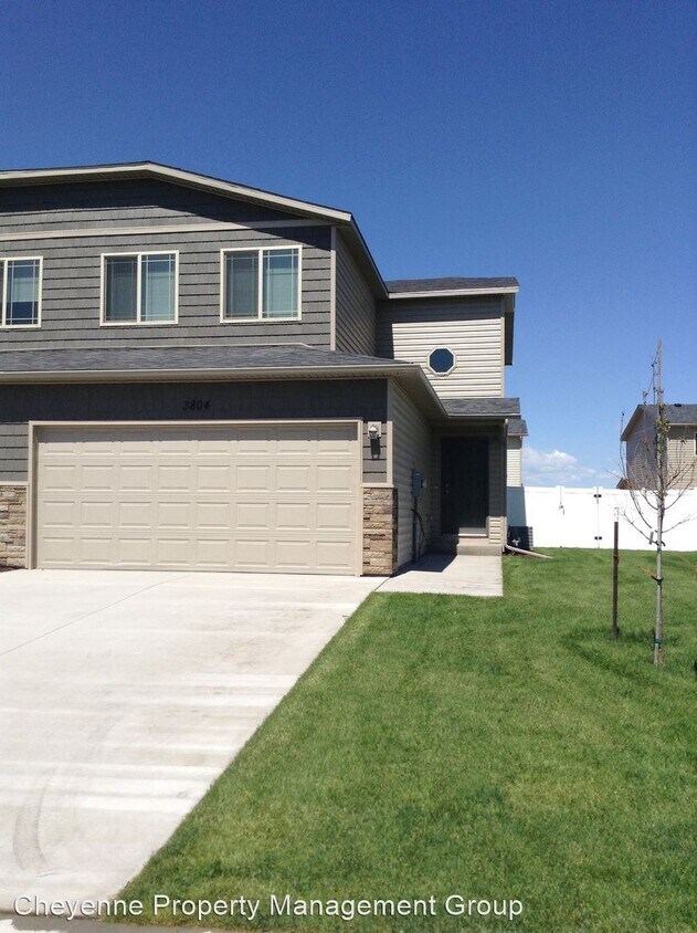 Primary Photo - 4 br, 3.5 bath House - 3804 Firewalker Trail