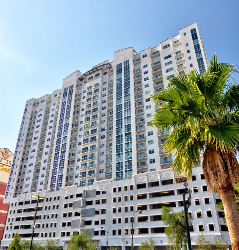 Primary Photo - 1/BD 1.5/BA Luxury High-Rise Living with B...