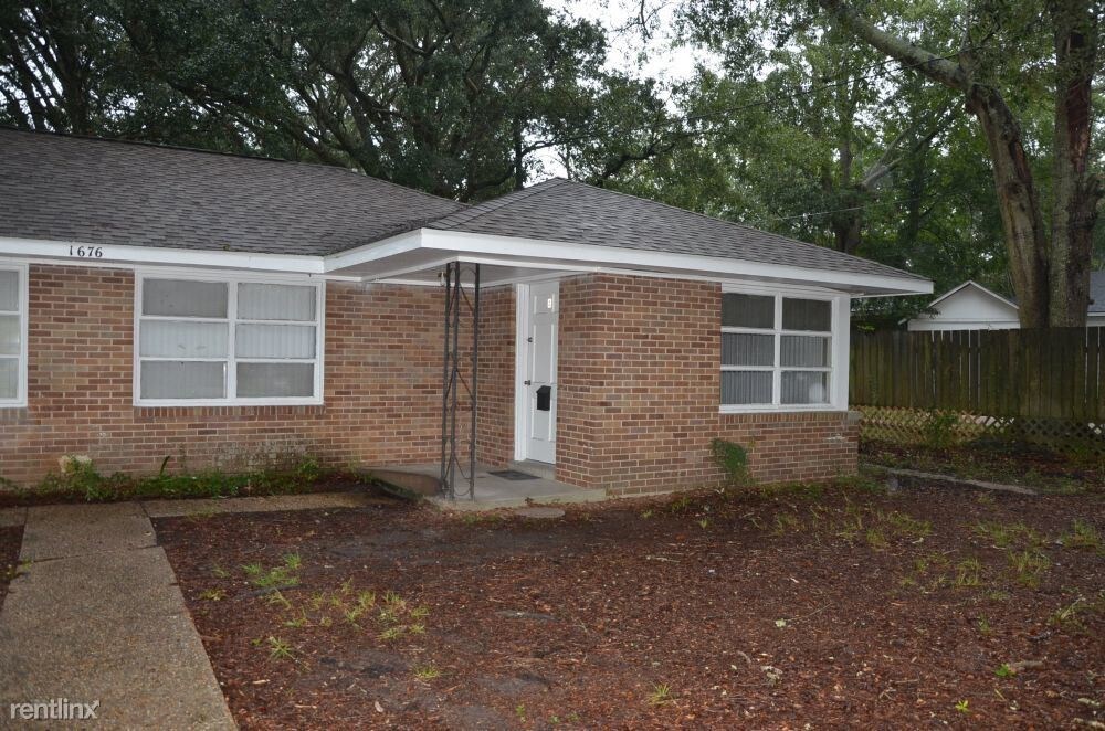 Foto principal - 1676 Vine St